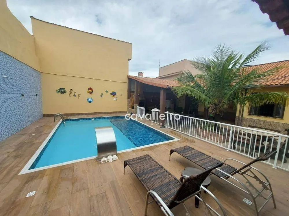 Casa, 3 quartos, 180 m² - Foto 1