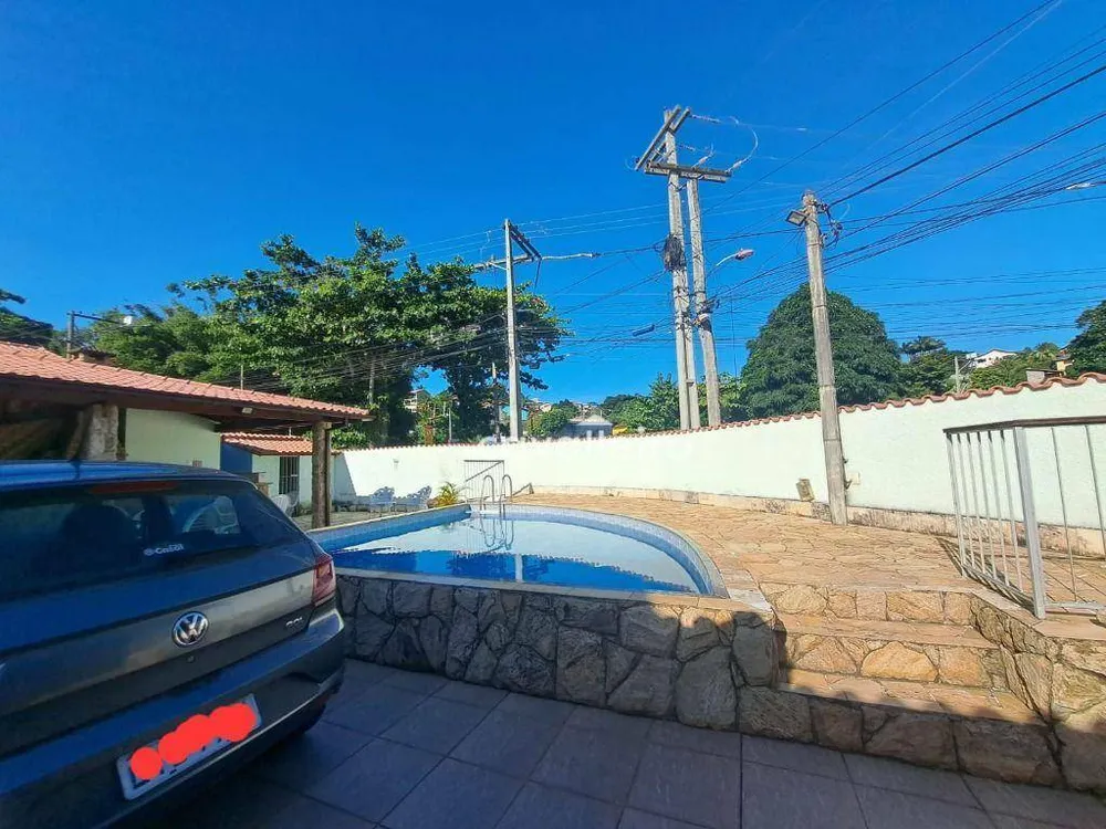 Casa, 4 quartos, 214 m² - Foto 2