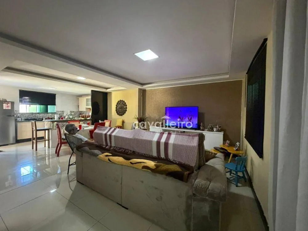 Casa, 2 quartos, 210 m² - Foto 9