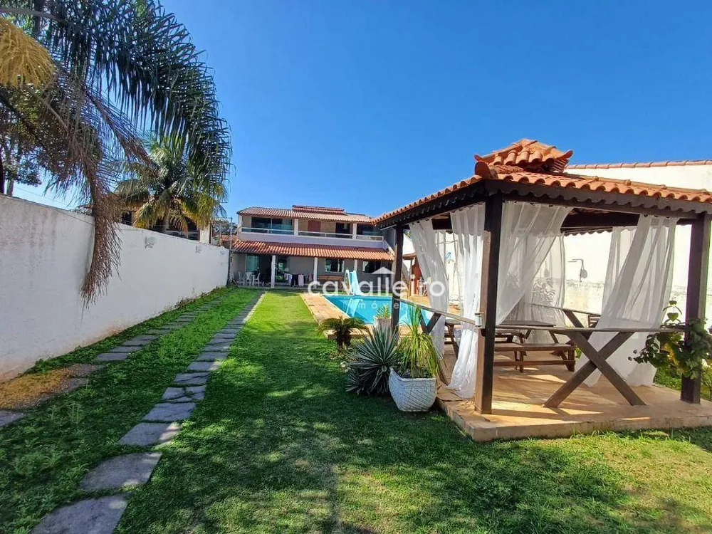 Casa, 4 quartos, 270 m² - Foto 12
