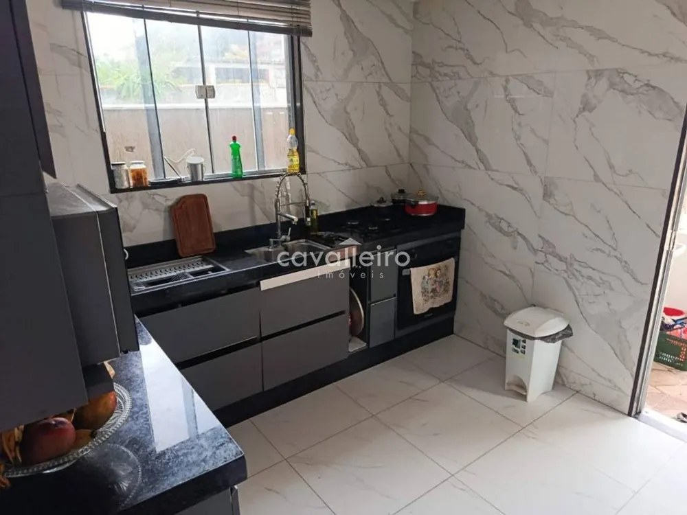 Casa, 4 quartos, 169 m² - Foto 2
