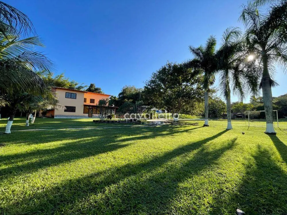 Chácara, 4 quartos, 6781 m² - Foto 1