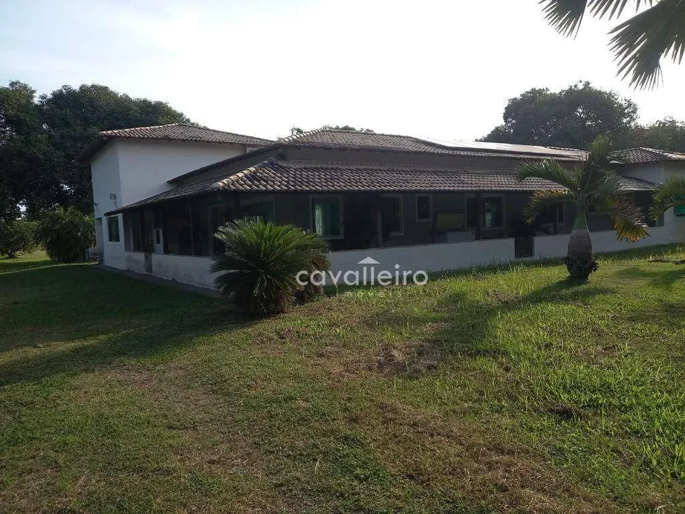 Chácara, 3 quartos, 6478 m² - Foto 1