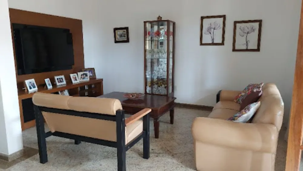 Casa, 5 quartos, 322 m² - Foto 2