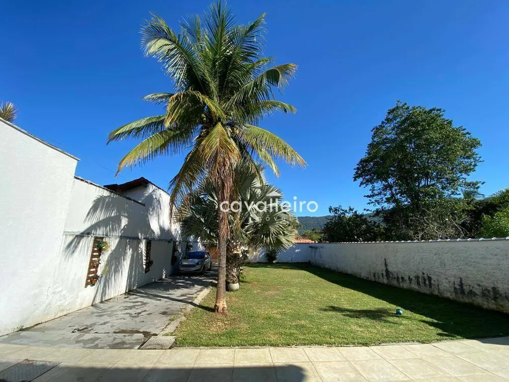 Casa, 3 quartos, 217 m² - Foto 9