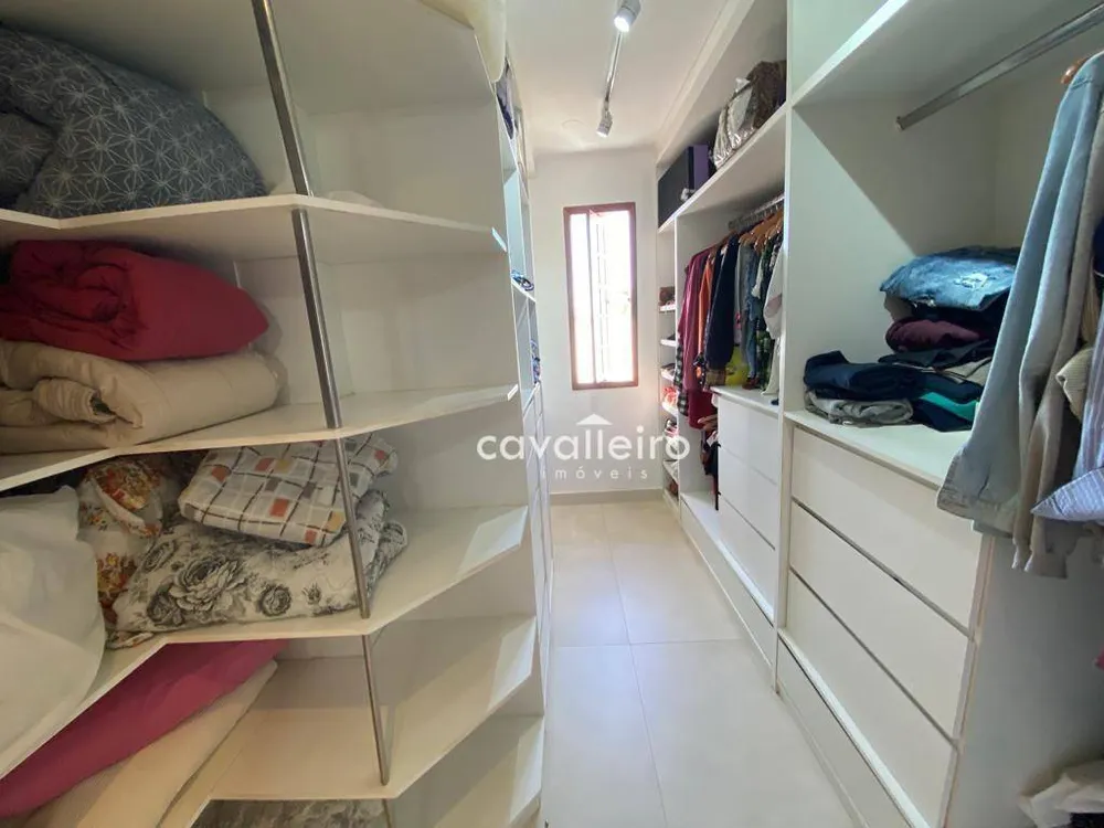 Casa, 3 quartos, 217 m² - Foto 30