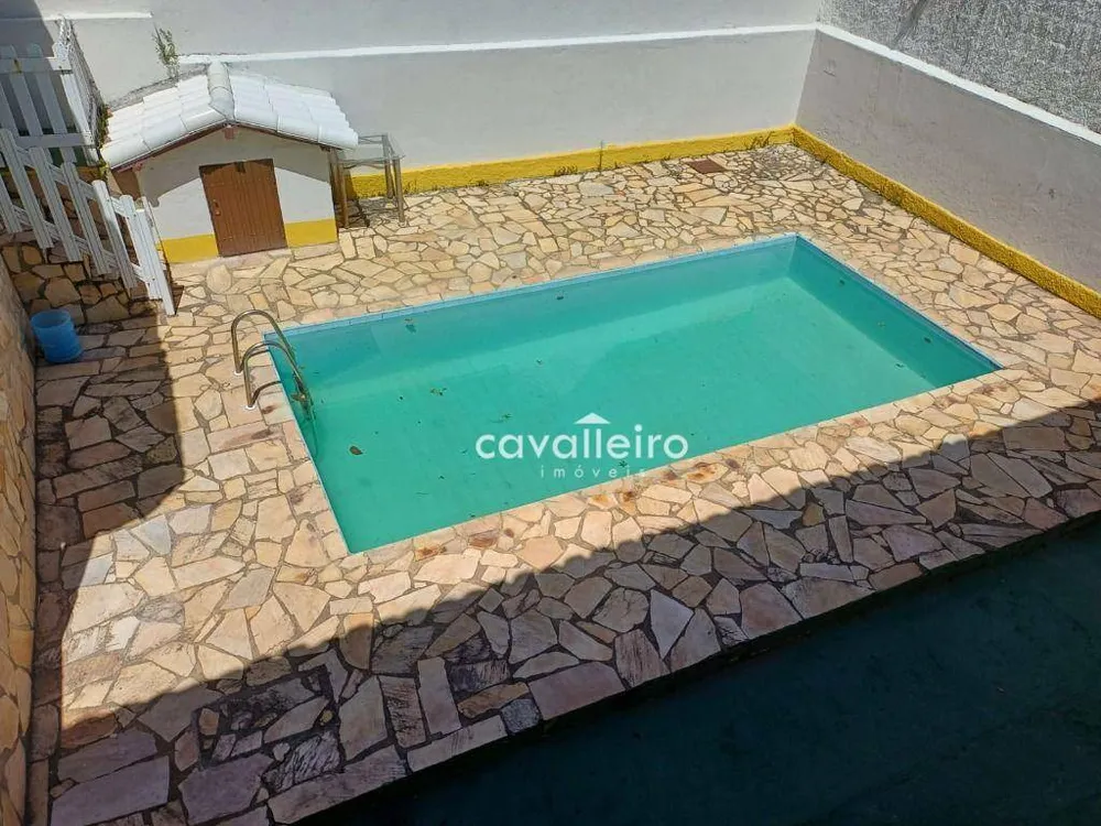 Casa, 4 quartos, 215 m² - Foto 3
