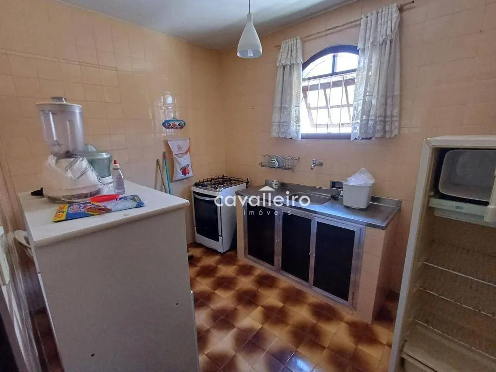 Casa, 4 quartos, 215 m² - Foto 11