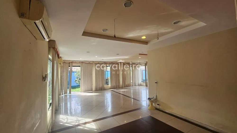 Casa, 6 quartos, 250 m² - Foto 10