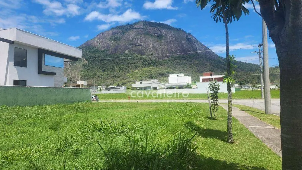 Loteamento e Condomínio, 421 m² - Foto 1