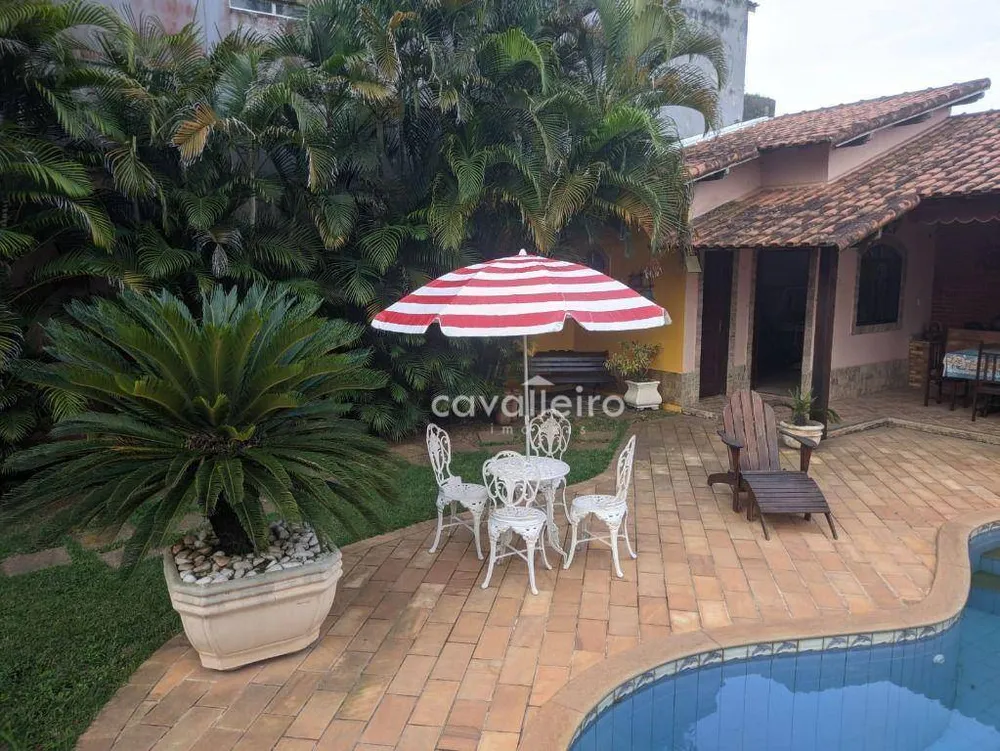 Casa, 3 quartos, 248 m² - Foto 30