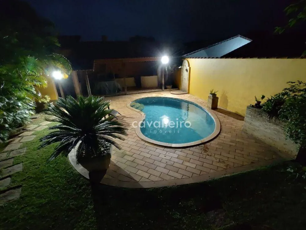 Casa, 3 quartos, 248 m² - Foto 32