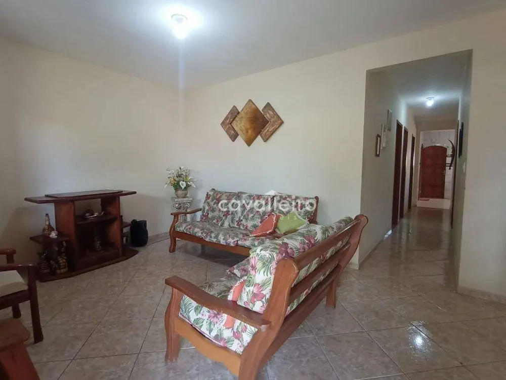 Casa, 3 quartos, 248 m² - Foto 4