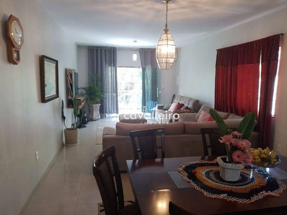 Casa, 6 quartos, 306 m² - Foto 2