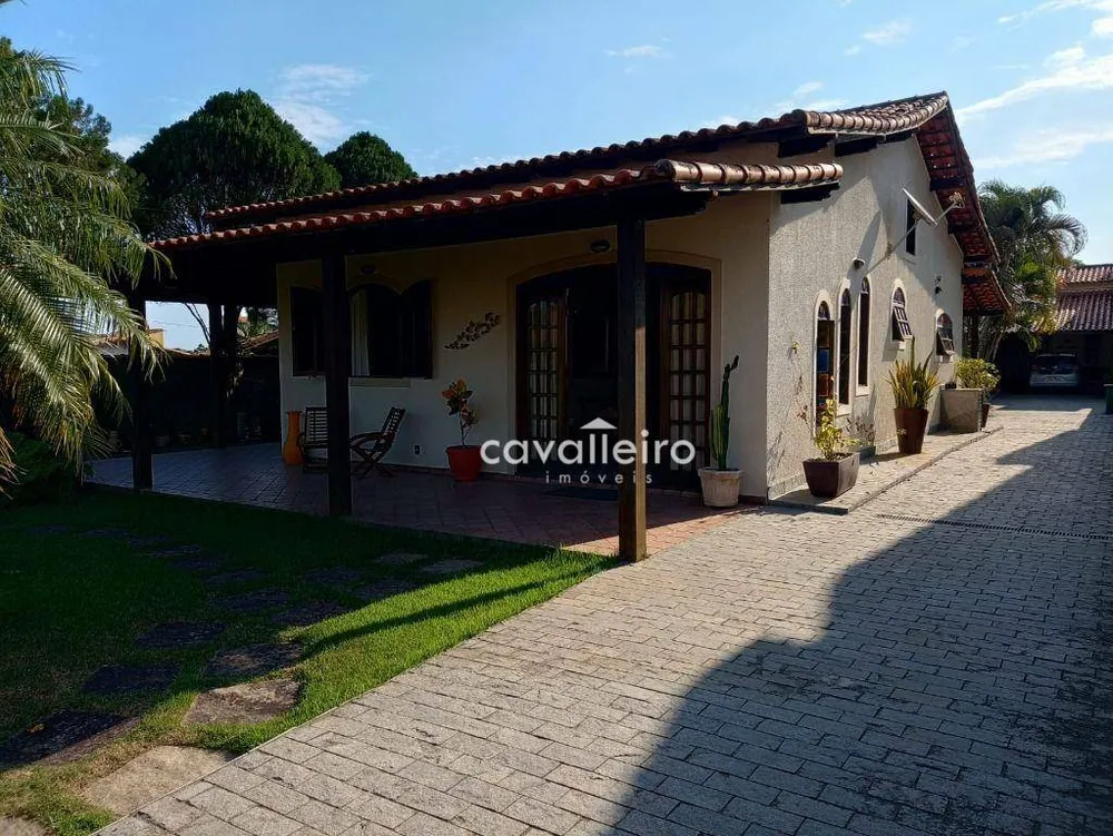Casa, 4 quartos, 275 m² - Foto 1
