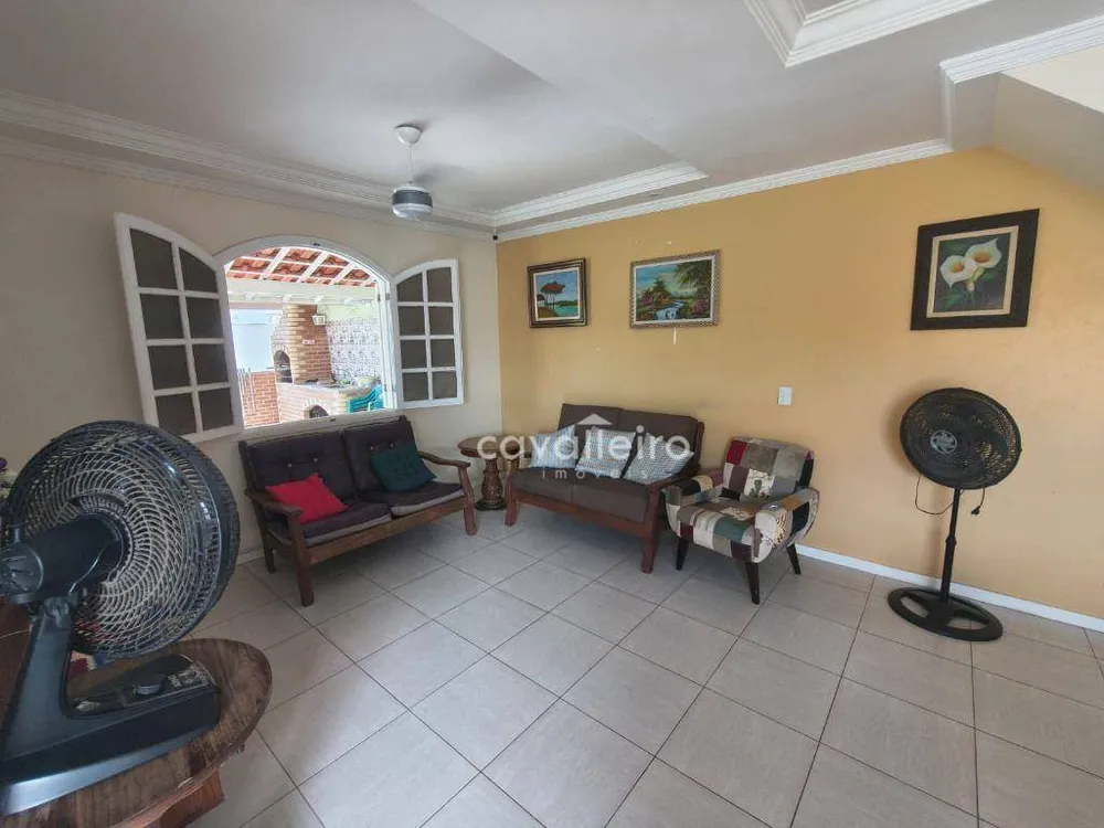 Casa, 4 quartos, 217 m² - Foto 6