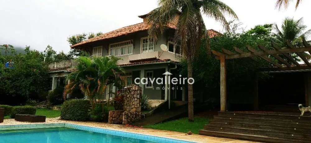 Casa, 6 quartos, 600 m² - Foto 1