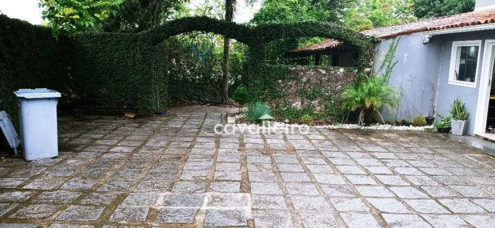 Casa, 6 quartos, 600 m² - Foto 27