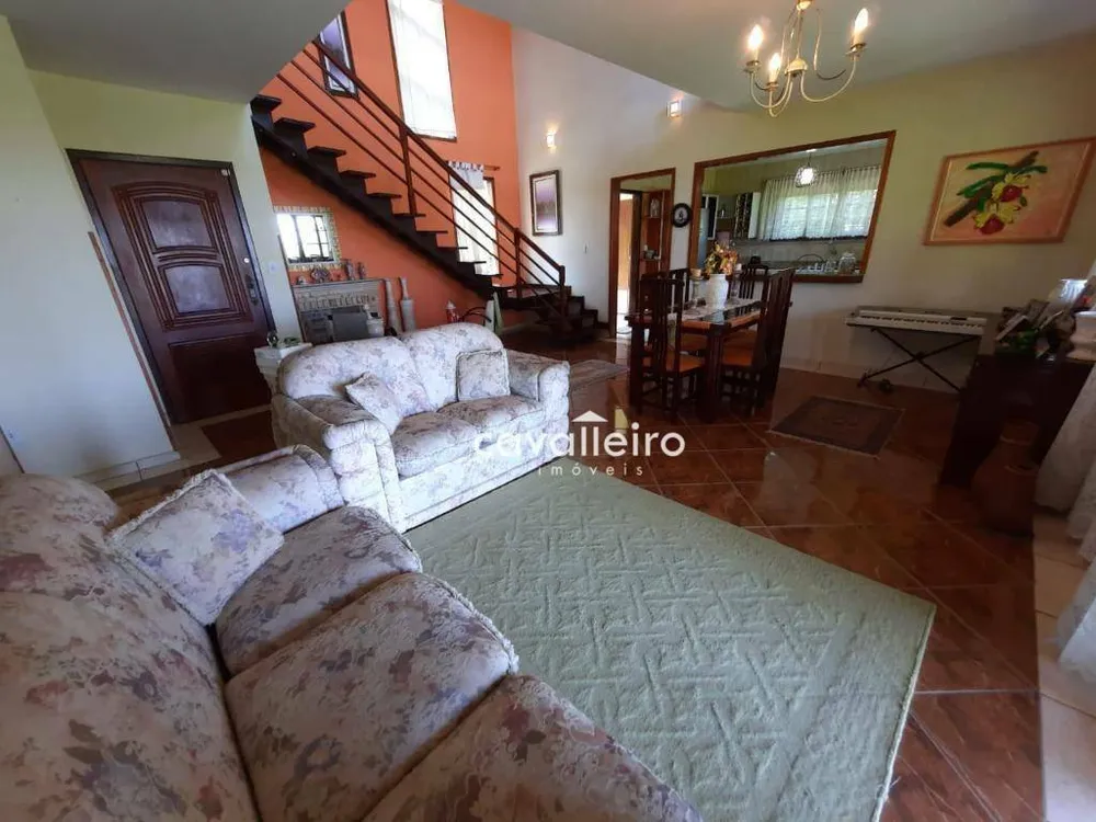 Casa, 4 quartos, 264 m² - Foto 9