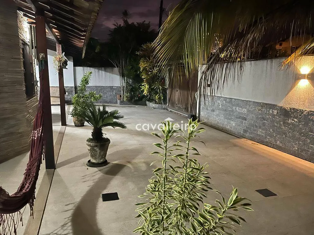 Casa, 4 quartos, 200 m² - Foto 31