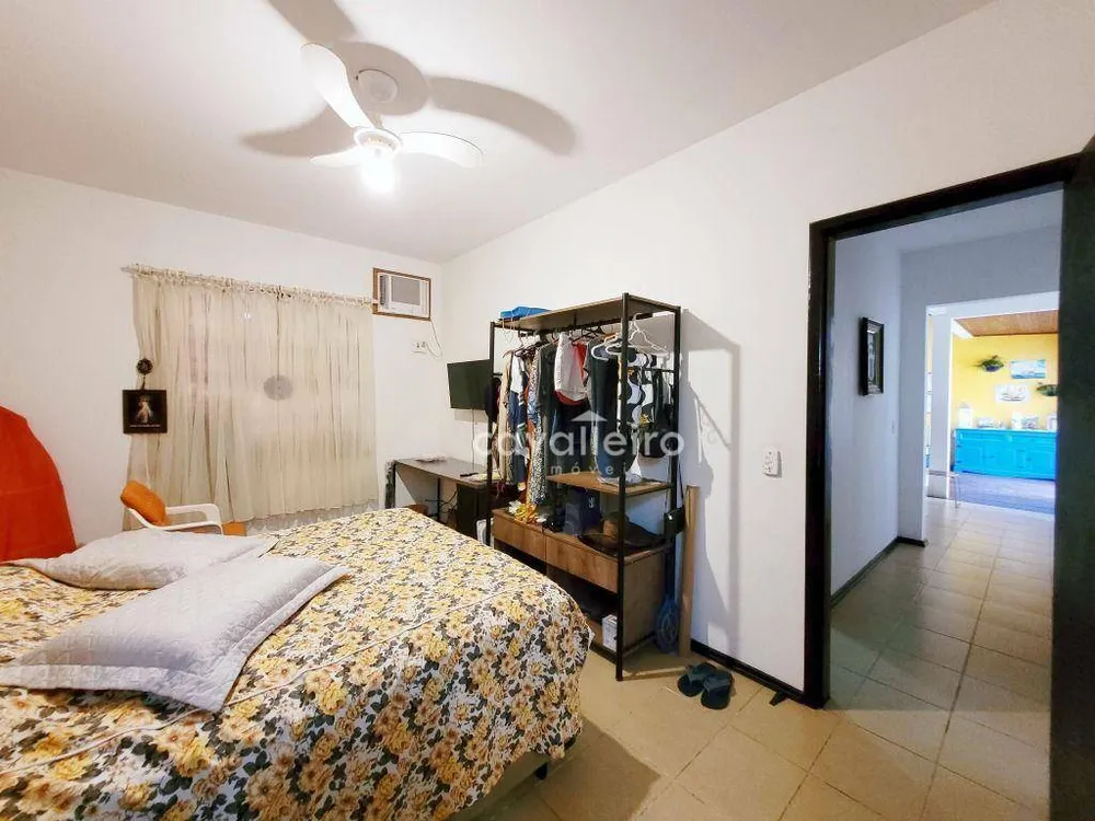 Casa, 6 quartos, 300 m² - Foto 15