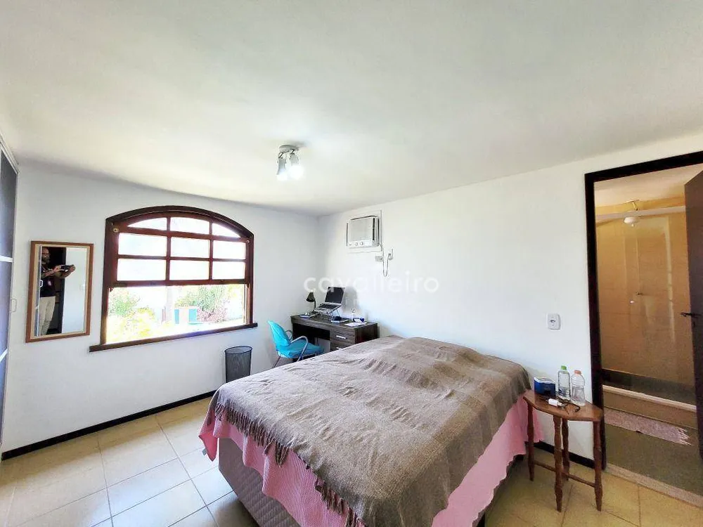 Casa, 6 quartos, 300 m² - Foto 17