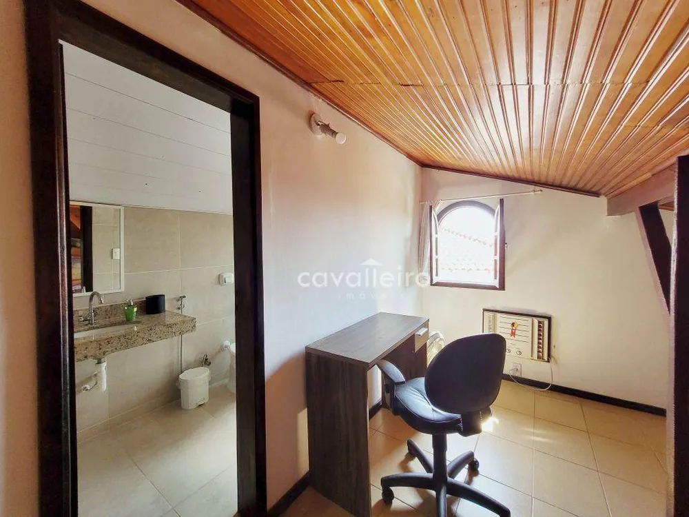 Casa, 6 quartos, 300 m² - Foto 21