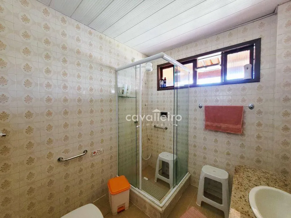 Casa, 6 quartos, 300 m² - Foto 13