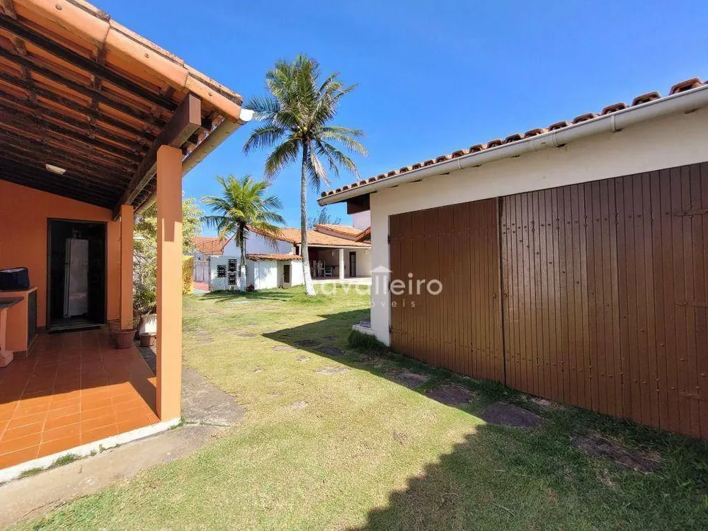 Casa, 6 quartos, 300 m² - Foto 5