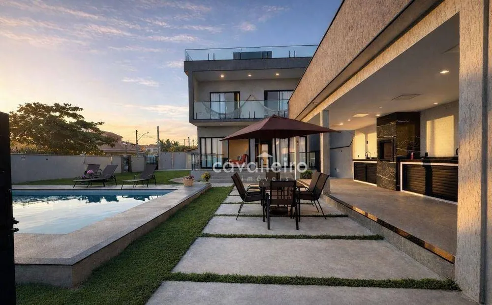 Casa, 5 quartos, 158 m² - Foto 1
