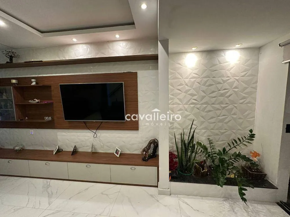 Casa, 6 quartos, 200 m² - Foto 9