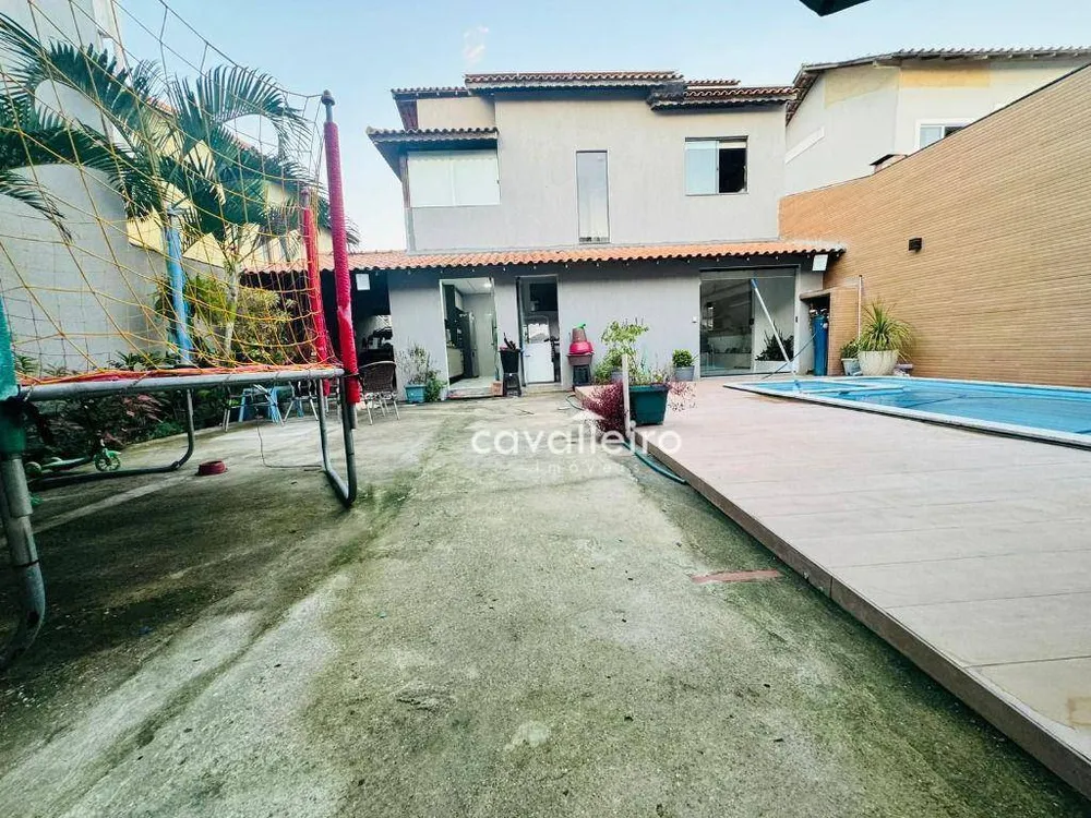 Casa, 6 quartos, 200 m² - Foto 10