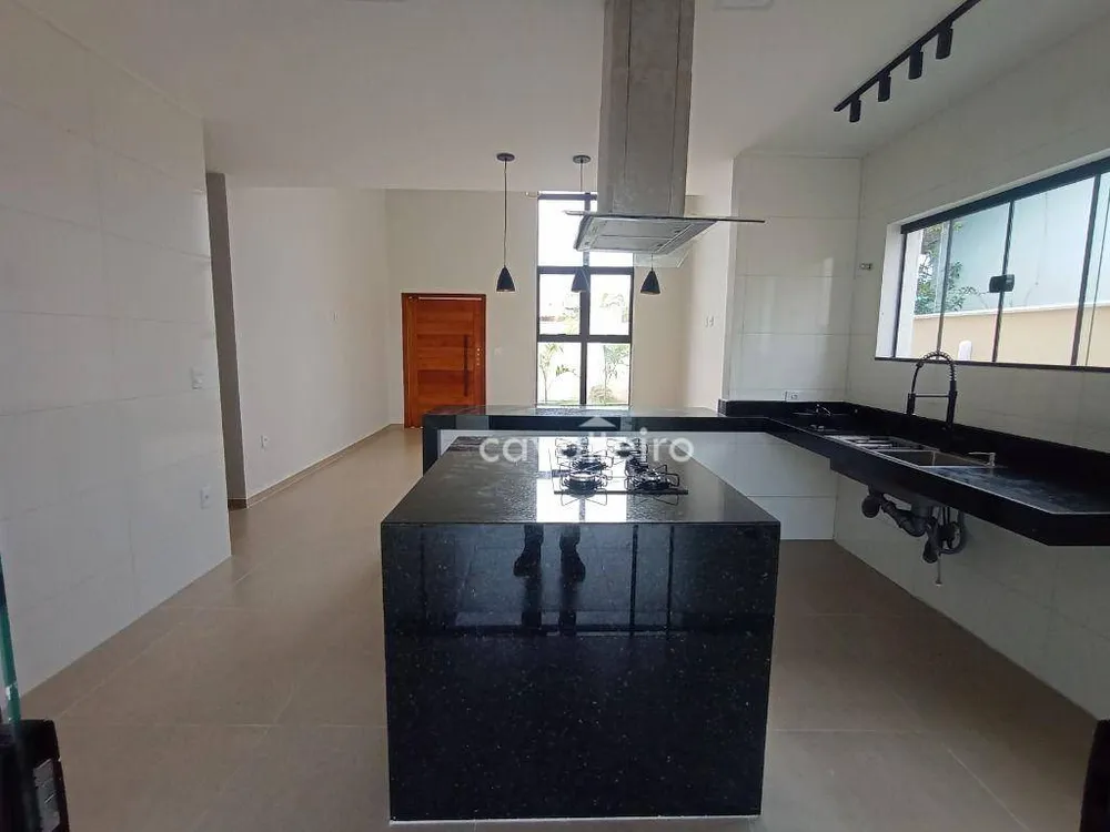Casa, 3 quartos, 131 m² - Foto 9