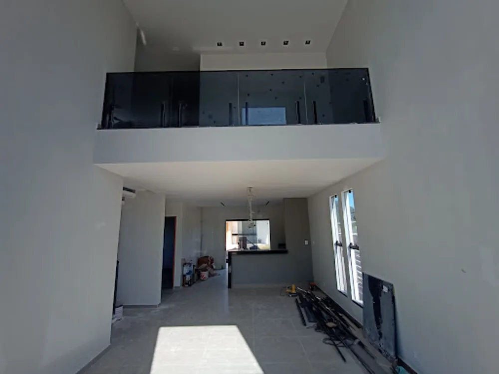 Casa, 4 quartos, 211 m² - Foto 1