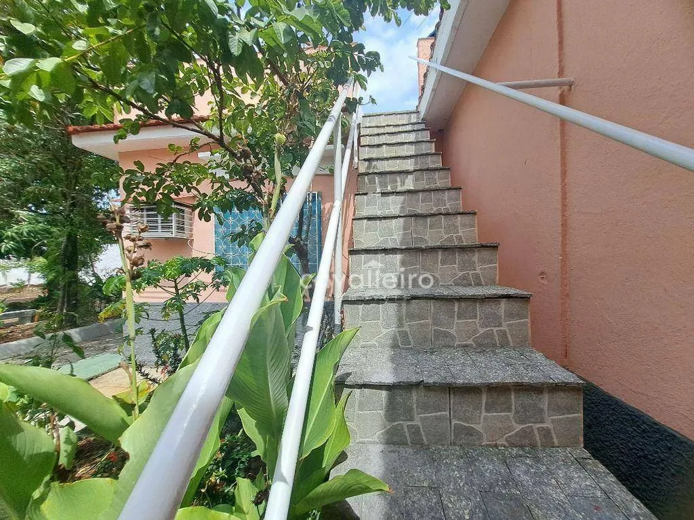 Casa, 7 quartos, 235 m² - Foto 4
