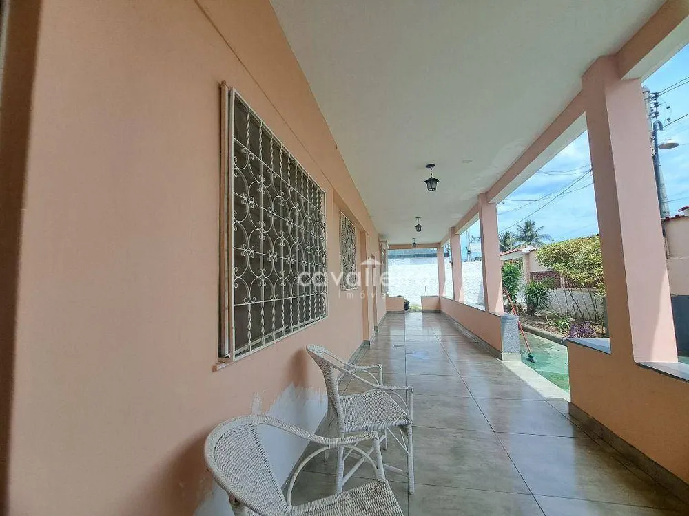 Casa, 7 quartos, 235 m² - Foto 3