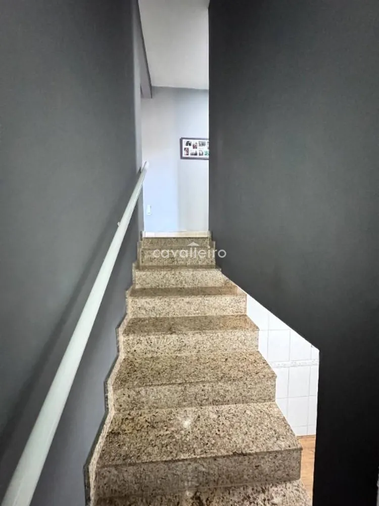 Casa, 5 quartos, 200 m² - Foto 19