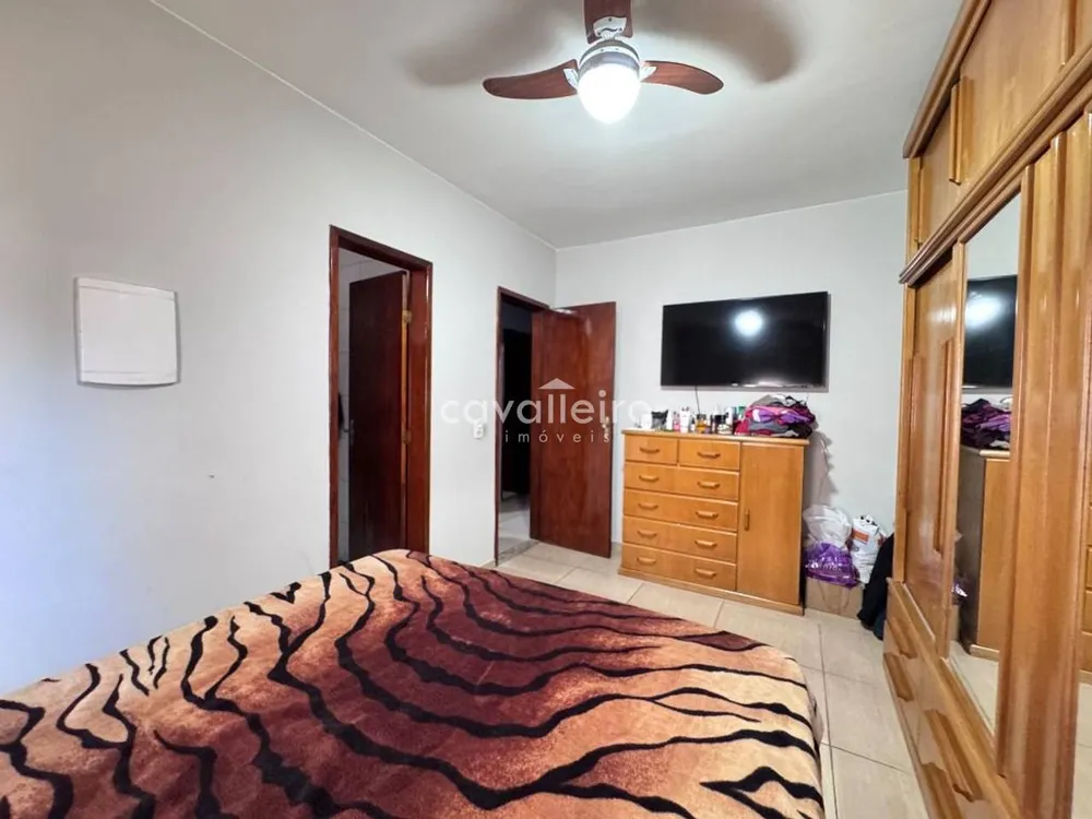 Casa, 5 quartos, 200 m² - Foto 23