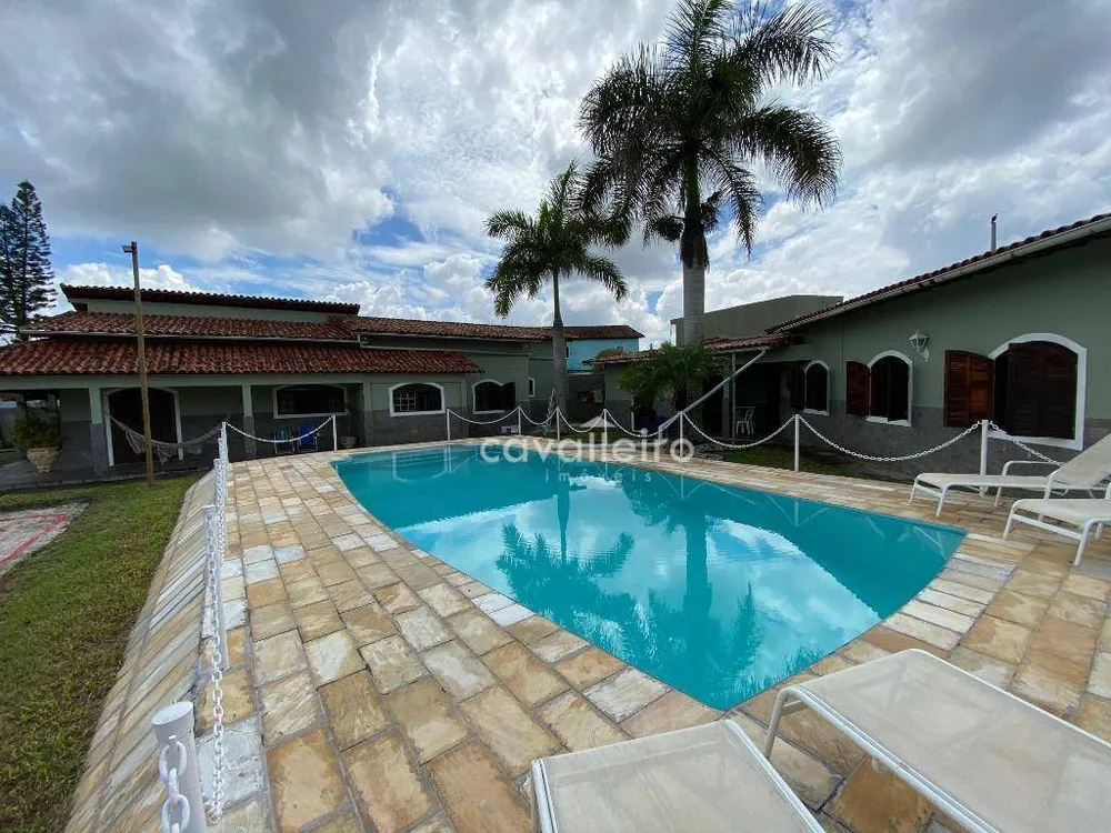 Casa, 4 quartos, 333 m² - Foto 1