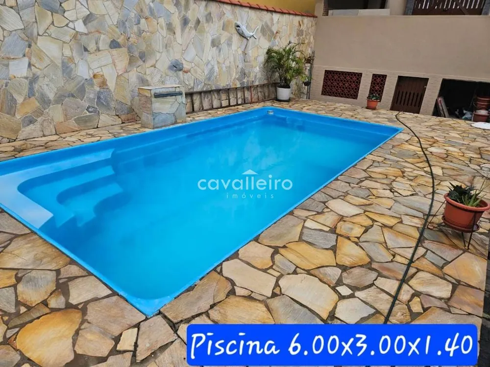 Casa, 3 quartos, 188 m² - Foto 2