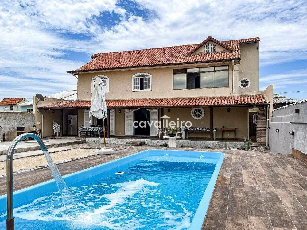 Casa, 3 quartos, 361 m² - Foto 1