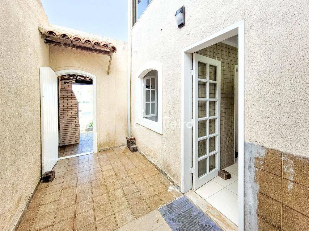 Casa, 3 quartos, 361 m² - Foto 37