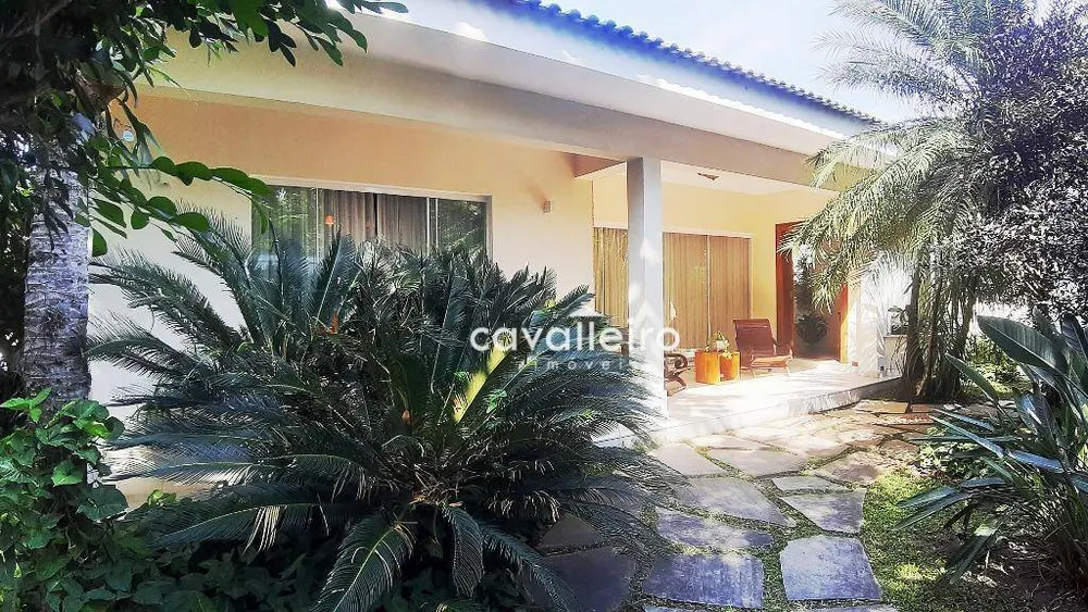 Casa, 5 quartos, 353 m² - Foto 4