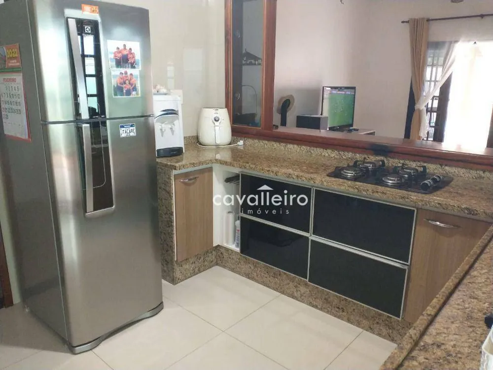 Casa, 4 quartos, 338 m² - Foto 25