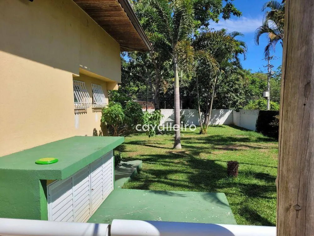 Casa, 3 quartos, 280 m² - Foto 36