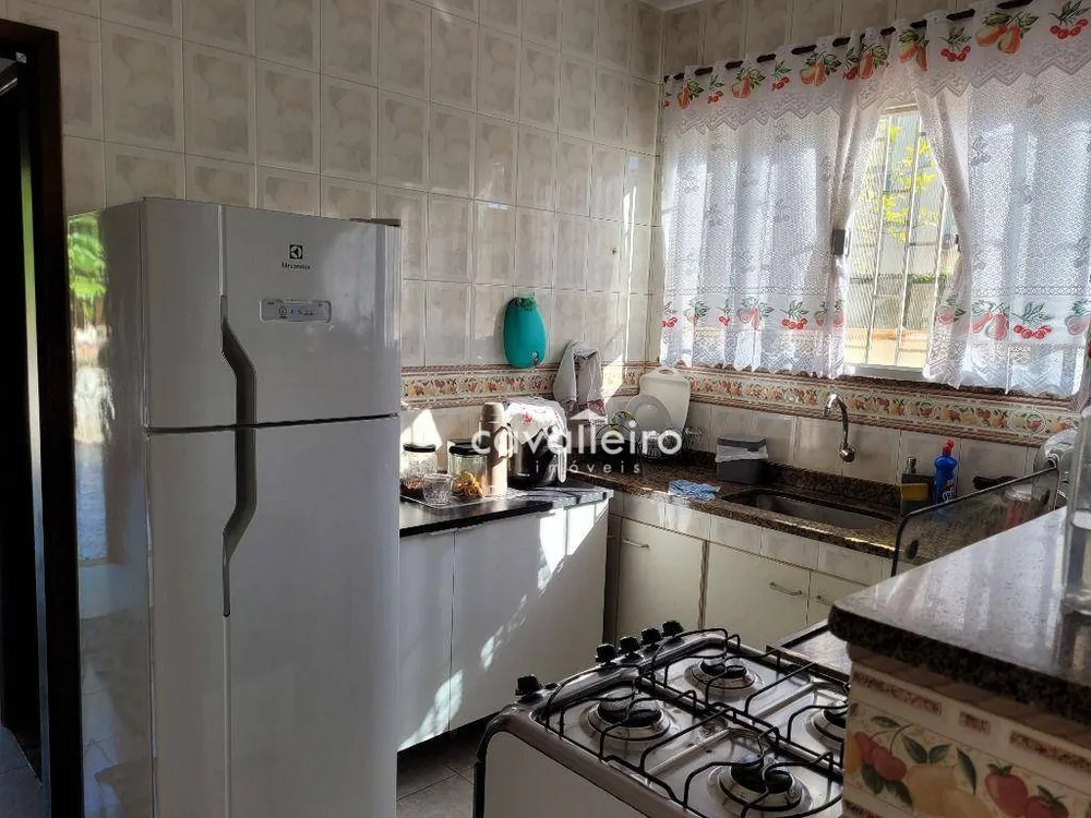 Casa, 4 quartos, 238 m² - Foto 37