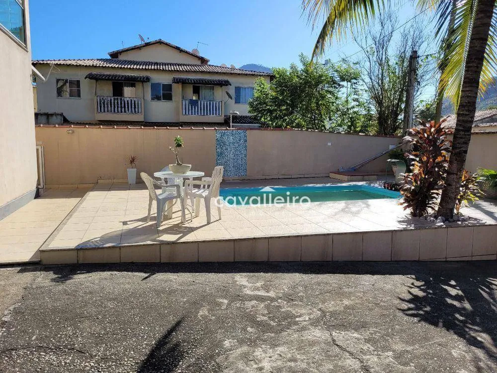 Casa, 4 quartos, 238 m² - Foto 8