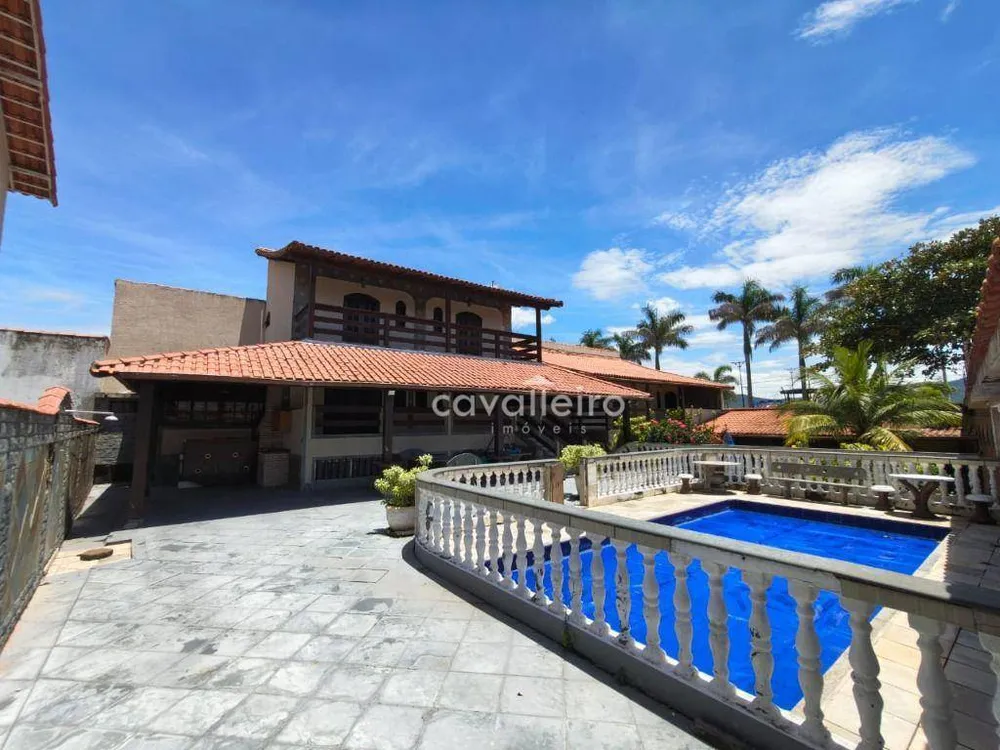 Casa, 6 quartos, 340 m² - Foto 2