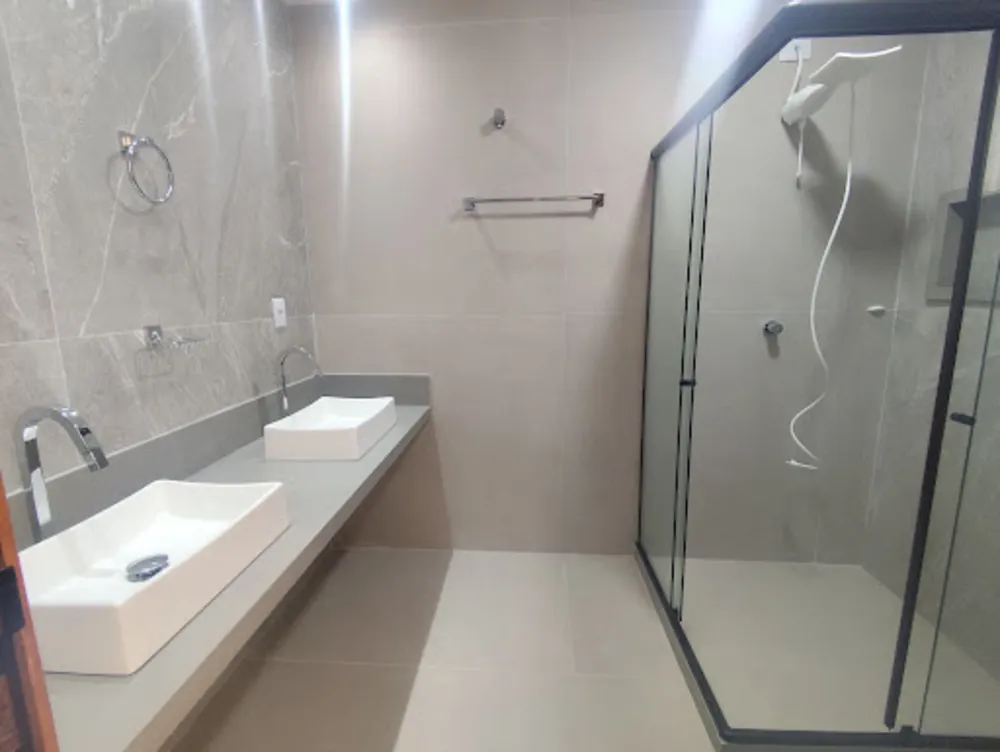 Casa, 4 quartos, 225 m² - Foto 11