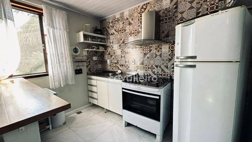 Casa, 3 quartos, 190 m² - Foto 15